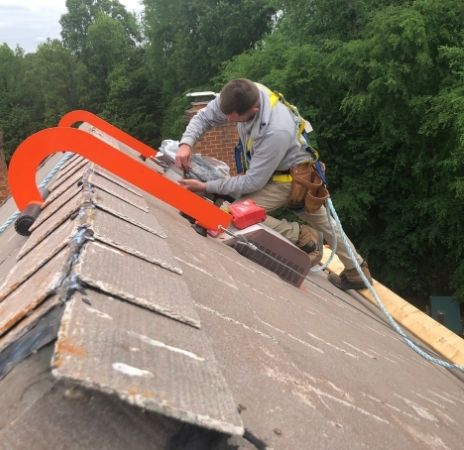 My SteepSeat being used by a professional roofer.